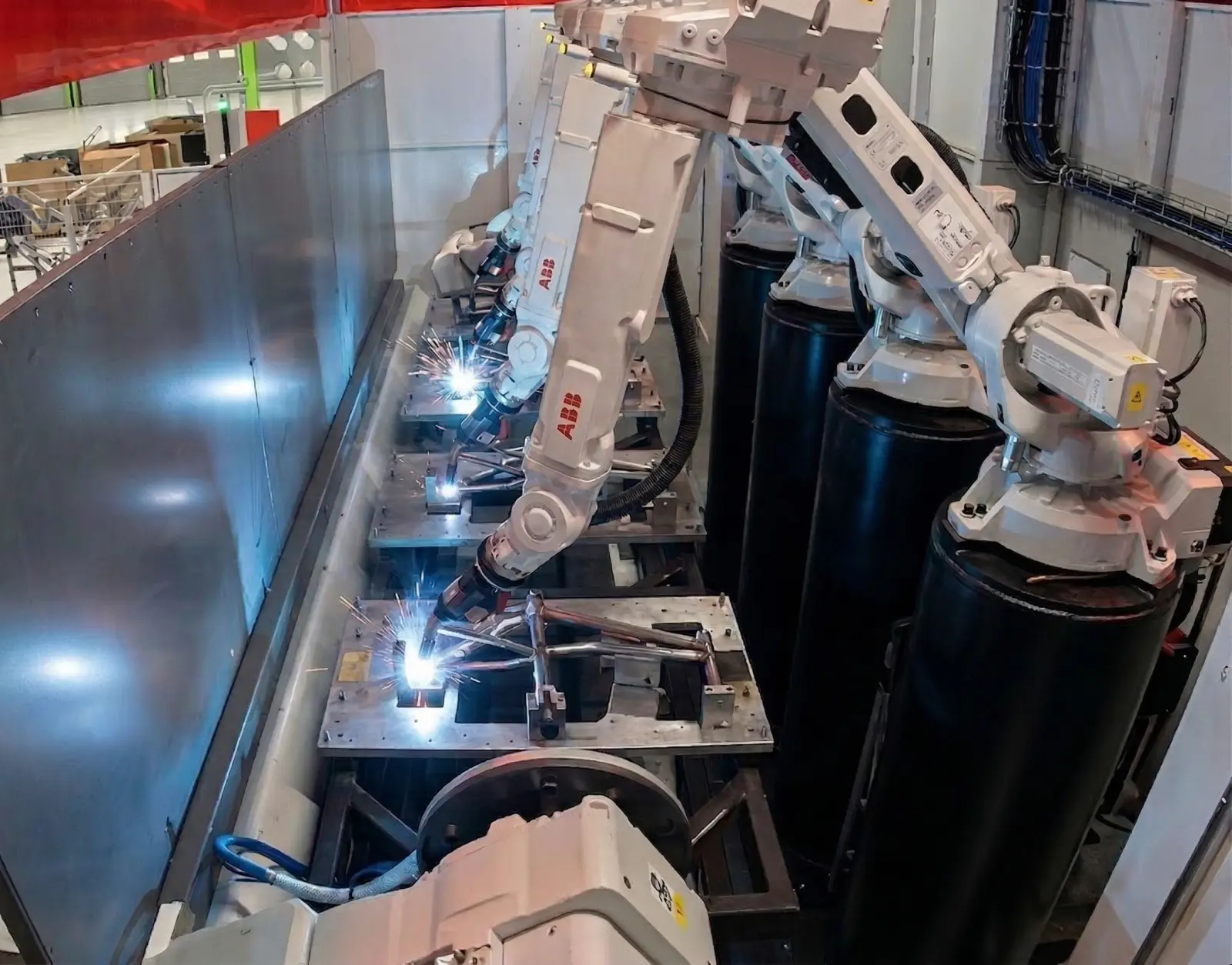 Industrial robotic arm